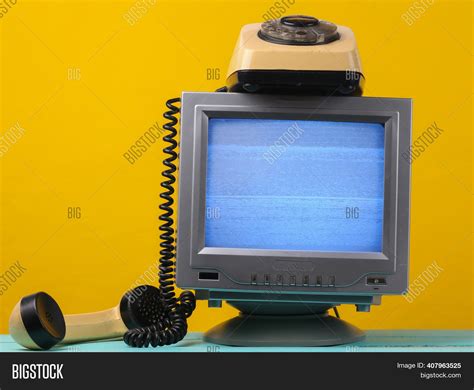 Antenna Old-fashioned Image & Photo (Free Trial) | Bigstock