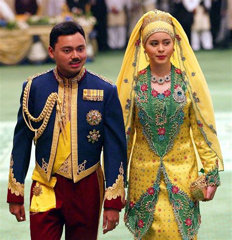 His Royal Highness Crown Prince Haji Al-Muhtadee Billah & Sarah ...