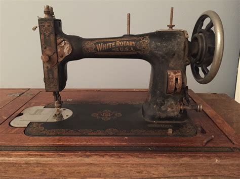 1913 White Rotary treadle sewing machine restoration - naomi.x