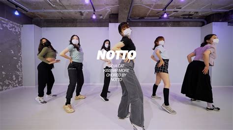 DOJA CAT - KISS ME MORE l NOTTO CHOREOGRAPHY - YouTube