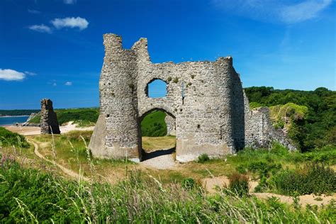 Pennard Castle | Visitor Information | Castle History