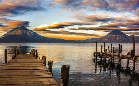 Guide To Visiting Lake Atitlán, Guatemala - Heaven On Earth - Johnny Africa