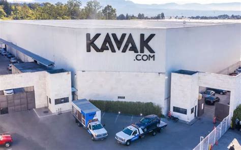 Mexican unicorn Kavak deploys $180M to expand to Turkey, Chile, Peru ...