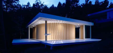 Paper House - Shigeru Ban