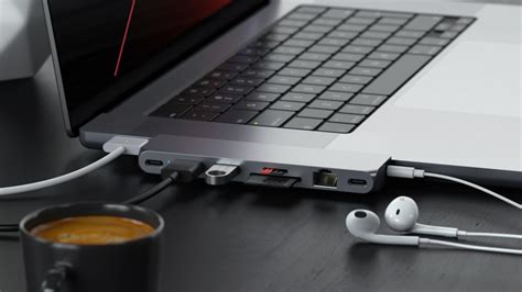 Best Mac Accessories and MacBook Pro Gadgets of 2022