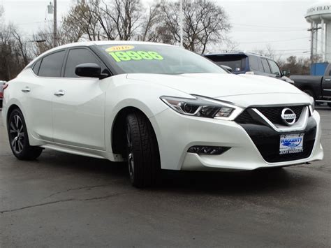 Pre-Owned 2016 Nissan Maxima 3.5 SV 4dr Car in Glen Ellyn #65698B | Jerry Haggerty Chevrolet