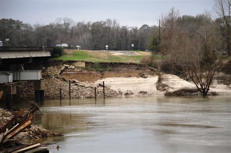 TxDOT: Trinity River slowly changing course, new bridge at FM 787 needed in future | Bluebonnet News