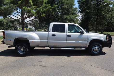 2004 Chevrolet Silverado 3500 LT | Victory Motors of Colorado