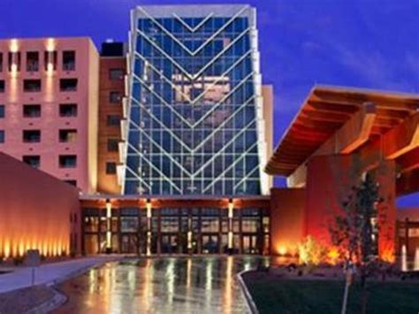 Book Isleta Resort & Casino in Albuquerque (NM) | Online Booking + 24/7 Service = Happy Holidays!