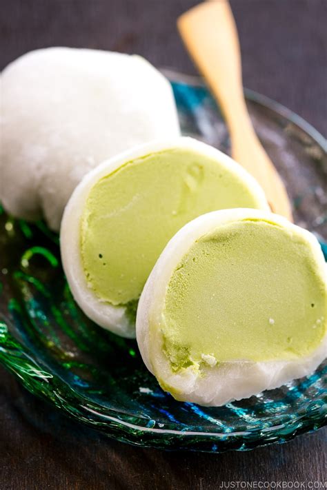 Green Tea Mochi Ice Cream