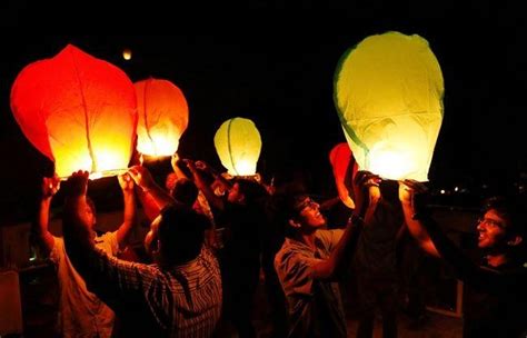 Diwali Special: Lanterns To Light Up Your Diwali - Indiatimes.com