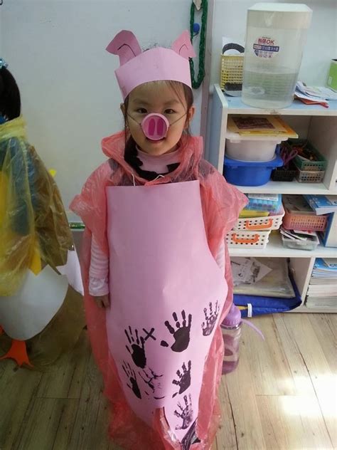 Karen's Kindy Life: Making Farm Animal Costumes with Kids!