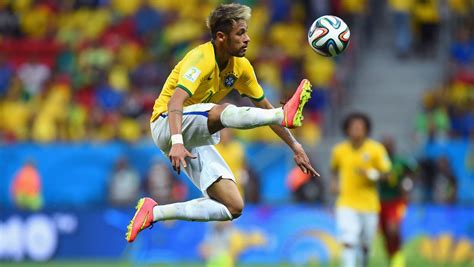 WM 2014: Neymar schießt Brasilien ins Achtelfinale gegen Chile - DER ...