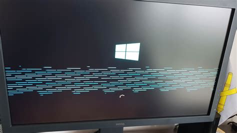 New Windows loading screen : softwaregore