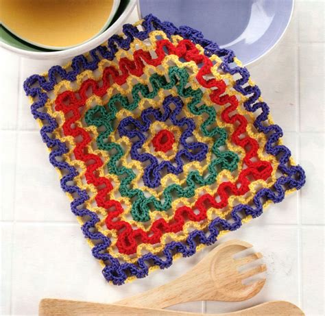 Wiggly Crochet Dishcloths — Frugal Knitting Haus