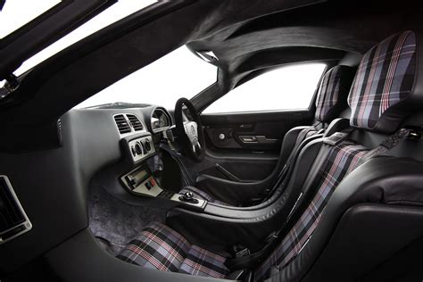 CLK GTR interior