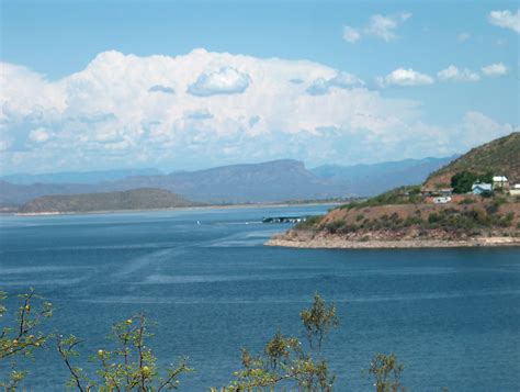 Roosevelt Lake | Roosevelt lake, Most beautiful places, Outdoor recreation