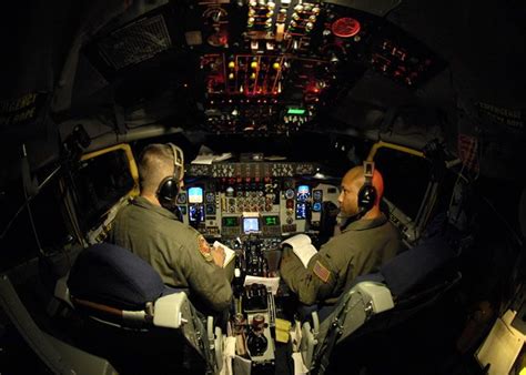 kc-135 cockpit photo | Usaf, Aircraft, Cockpit