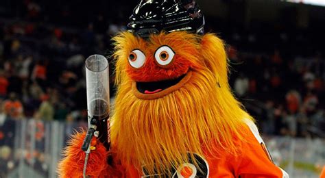 Flyers mascot Gritty honoured by Philadelphia City Council - Sportsnet.ca