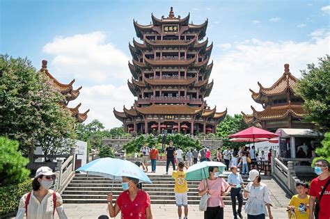 Hubei sees booming tourism during holiday | The Star