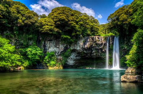 Cheonjiyeon Waterfall | Great places to travel, Waterfall, Jeju island