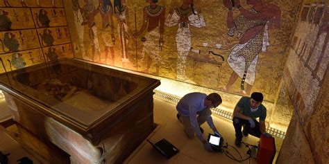 King Tutankhamun’s Tomb: Radar Scans Search For Secret Chambers ...