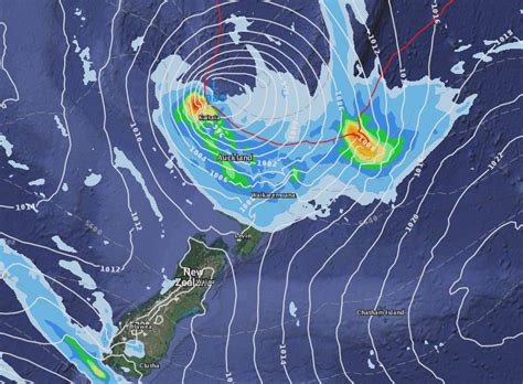 Cyclone Hola now heading to New Zealand, main threat is Monday (+8 maps ...