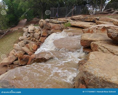 The Falls editorial image. Image of water, falls, nature - 117164460