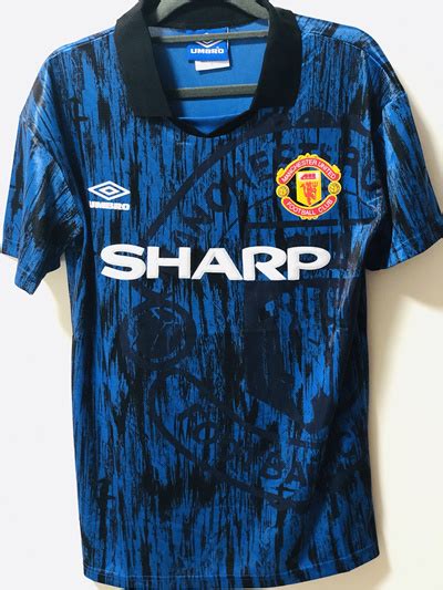 Manchester United Jersey Retro