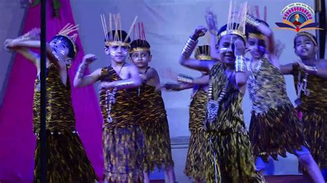 Waka Waka (Africa) Dance by SR.KG. kids of SVIS, 4th Annual Day "Vasudhaiva kutumbakkam" - YouTube