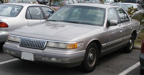 1992 Mercury Grand Marquis Specs, Prices, VINs & Recalls - AutoDetective