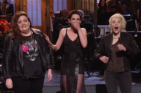 Kristen Stewart on 'Saturday Night Live': Watch Her Opening Monologue | Billboard