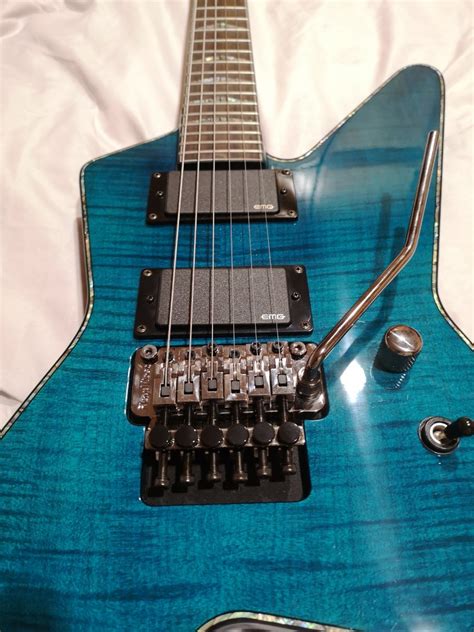 Charvel Desolation Star DST 1-FR (Trans Blue), Hobbies & Toys, Music ...