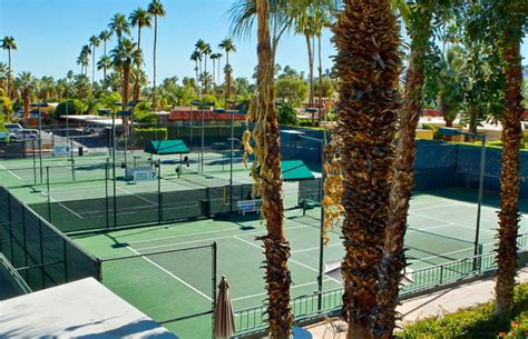 Tennis Courts at the Palm Springs Tennis Club Resort, played here once :) | Tennis court, Palm ...