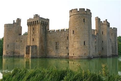 🏰 Cómo era vivir en un castillo en la Edad Media