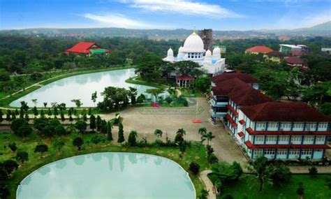 15 Foto Universitas Terbaik di Lampung 2024 dan Jurusannya