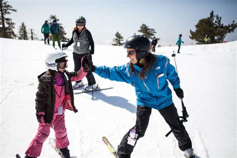 Yosemite's Badger Pass Skiing, Snow Tubing and Snowboard Area