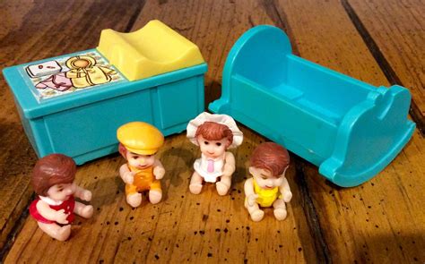 1972 Fisher Price Itsy Bitsy Plastic Dolls With Crib And | Etsy | Miniature dolls, Plastic doll ...