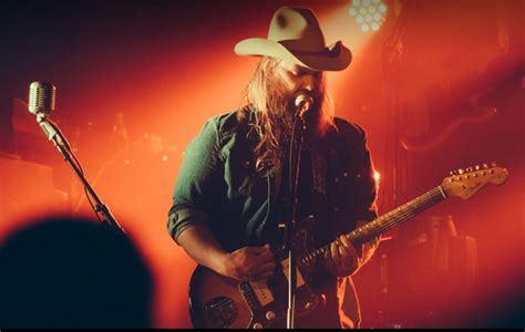 Chris Stapleton's ‘From A Room: Volume 2′ Album Scores No. 1 Debut