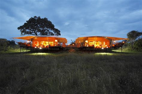 Luxury Safari Holidays | Serengeti Bushtops Camp | Flagstone Travel