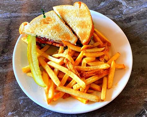 Lunch At Keys Cafe & Bakery In Roseville, Minnesota - A BL… | Flickr