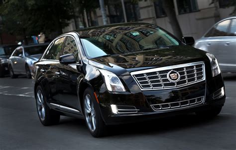 Enjoy Executive Road Trips With Luxuries Chicago Car Service