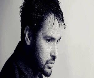 Amrinder Gill Tickets | Amrinder Gill Live Concert & Tour Dates 2024 | Amrinder Gill Live Events ...