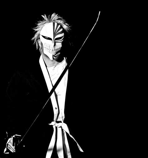 Ichigo Bankai Hollow Form BW by jclossphoto on DeviantArt