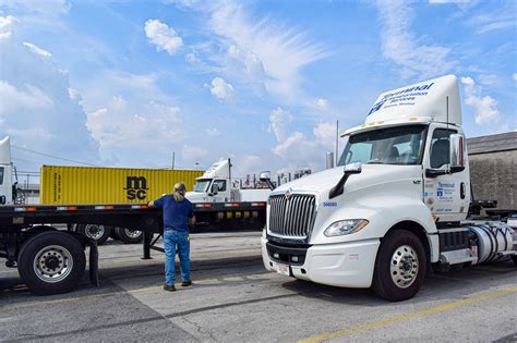 Flatbed Trucking, Baltimore Trucking Company, Local Hauling