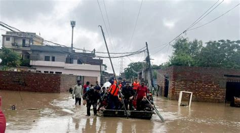 Punjab floods: Focus on rescue, relief; will count losses later, say ...