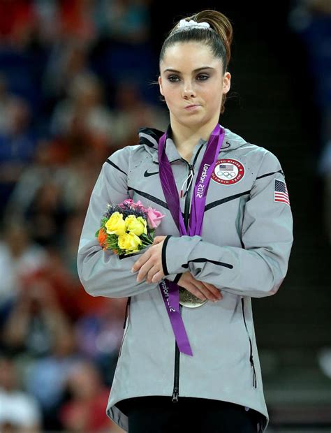 Disappointment on the podium: silver medalists