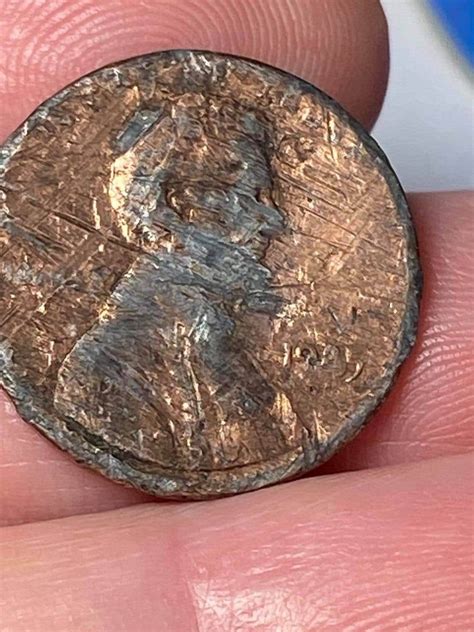 EXTREMELY RARE pennyPossibly 1985 Error penny | Etsy | Rare coins worth money, Old pennies worth ...