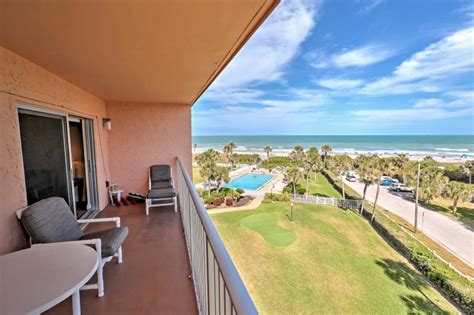 Oceanfront Cocoa Beach Condo w/View -Walk to Pier! UPDATED 2021 ...