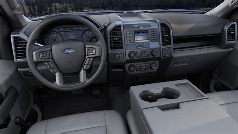 2022 Ford F-250 interior – Lockhart Automotive